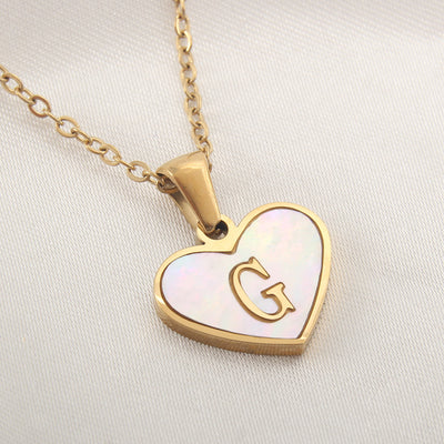 26 Letter White Shell Heart-shaped Necklace