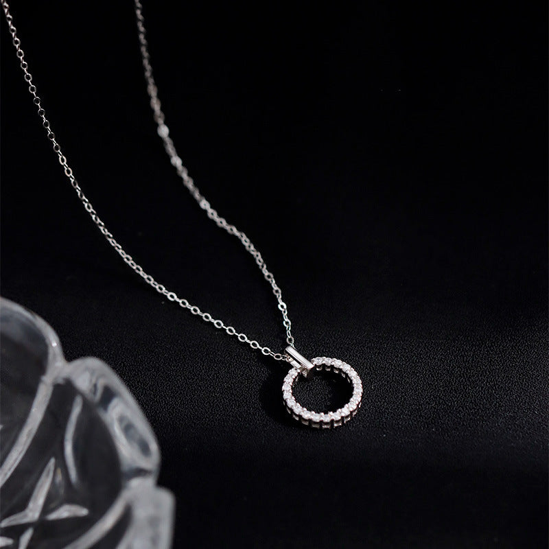 Edge Circle Necklace