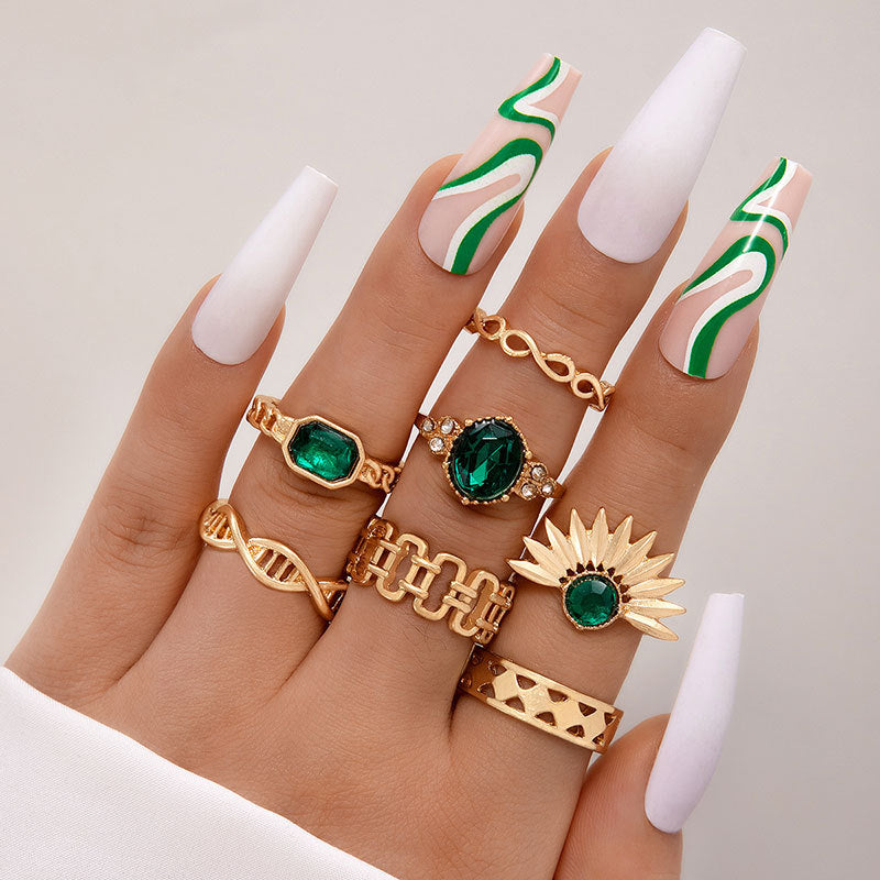 Emerald Diamond Palm Rings