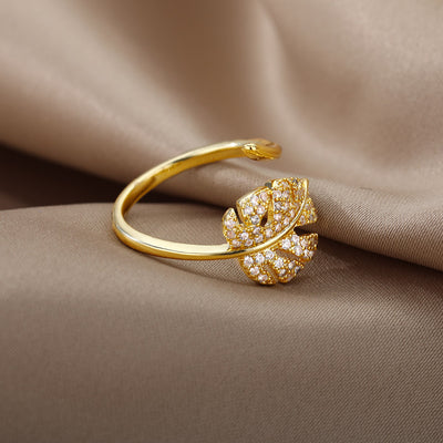 Vintage Leaf Ring