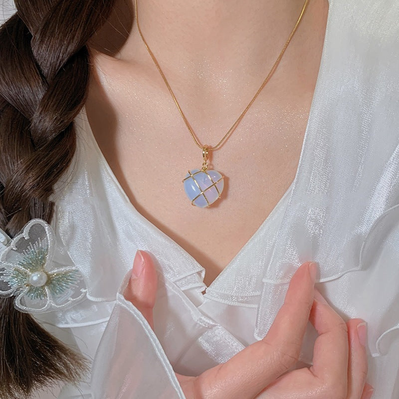 Wire Moonstone Necklace