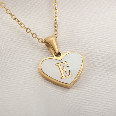 26 Letter White Shell Heart-shaped Necklace