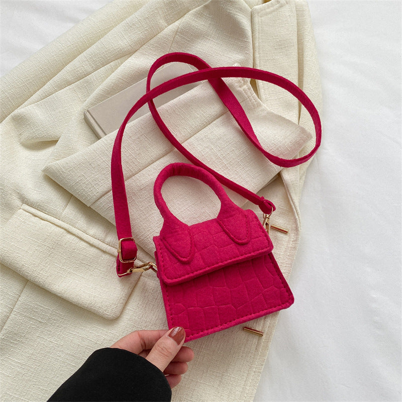 TROUTLE BAG