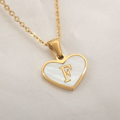 26 Letter White Shell Heart-shaped Necklace