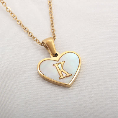 26 Letter White Shell Heart-shaped Necklace
