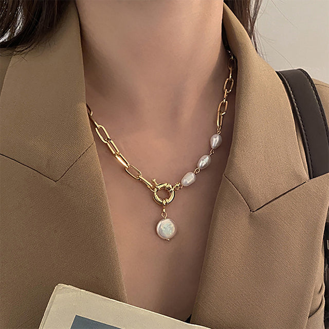 Trend Pearl Necklace