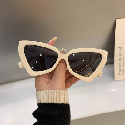 Cat eye sunglasses