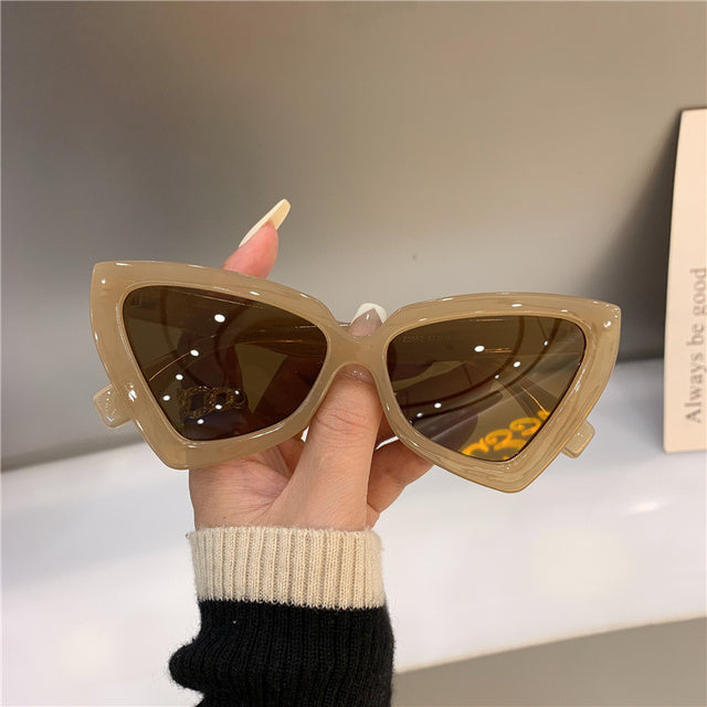 Cat eye sunglasses